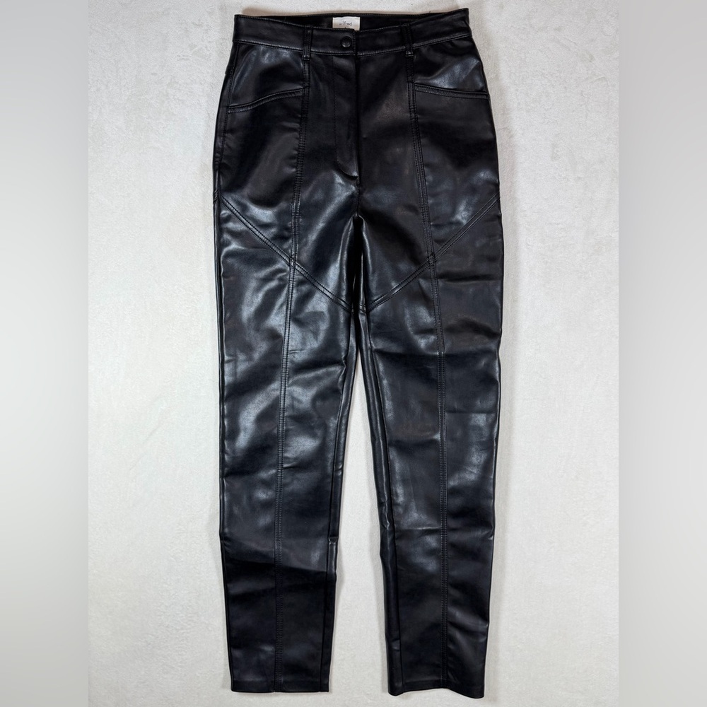 Aritzia Wilfred Size 4 Classic Black Leather Pants With Details Trousers EUC